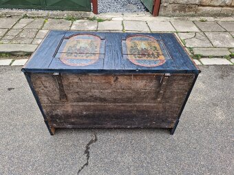 Komoda, malovana truhla, intarzovany pribornik - 12