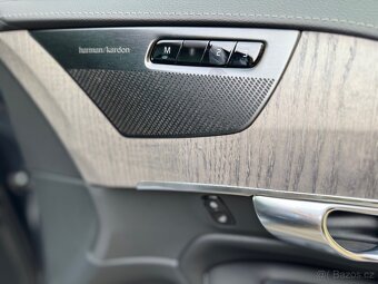 Volvo XC90 2,0 D5 AWD INSCRIPTION I.majitel najeto 113.tis - 12
