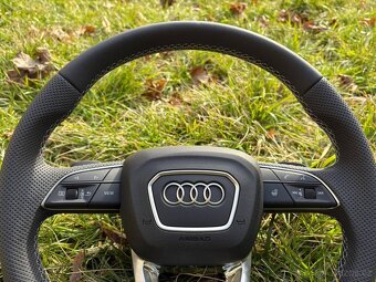AUDI ZKOSENY VYHRIVANY VOLANT - 12