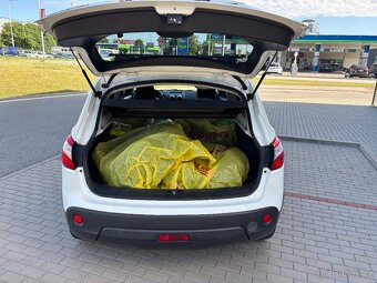 Nissan Qashqai,  2,0i 104kW 4x4 panorama - 12