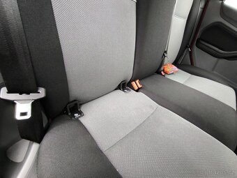 Ford Focus 1.6 16V benzin 125000km - 12
