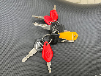 Triumph Tiger 1050 - 12