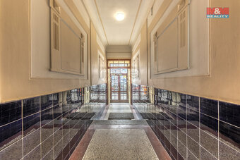 Prodej bytu 2+1, 58 m², Praha, ul. Biskupcova - 12