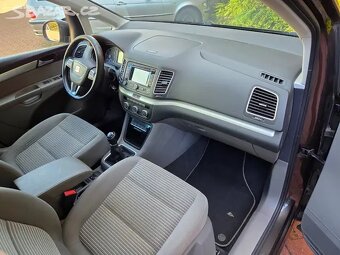 Alhambra 2.0TDI/103kW Style,4x4,7míst,2015,tažné,kamera - 12
