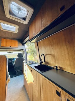 Obytné auto , Perfektní stav 3.0 Hi-Matic, 130   . - 12