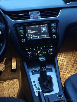 Škoda Octavia 3 1.6 TDI DSG - 12