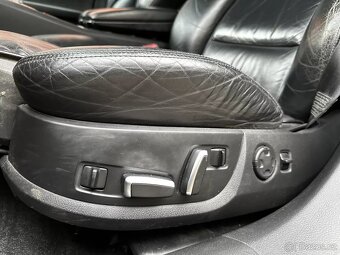 Audi A8 D3 3.7 V8 Quattro Kůže Navi BOSE Audio ALU R19 Šíbr - 12