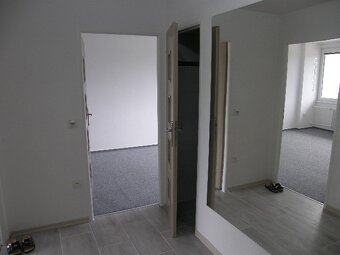 Prodej bytu 3+kk v Broumov-OIivětín - 12