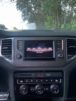 VW Golf Sportsvan 1.6 TDI DSG - 12