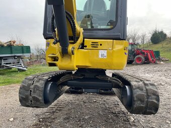 Komatsu PC 18MR-3 - 12