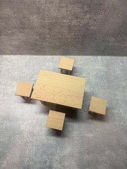 Ručně vyráběná sada dřevěného mini nábytku z buku - 12