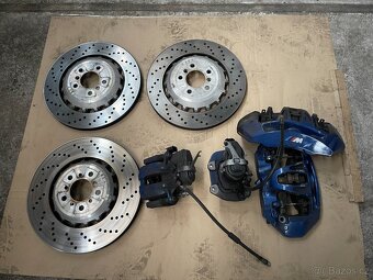 Bmw M6 f12 S63B44B 412kw náhradní díly najeto 17tis - 12