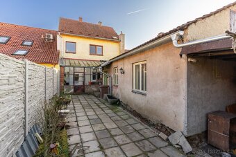 Rodinný dům se zahradou / Ivančice - 25 km od Brna - 12