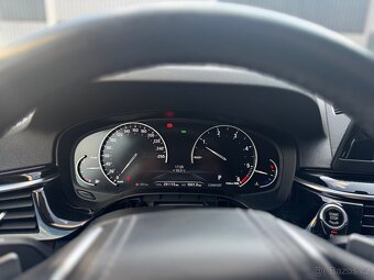 BMW 520xd G31 Touring Sport Line, 140 kW, ČR, DPH - 12