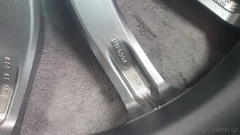 R19/ MITSUBISHI ASX/LANCER 225/45 R19/HYUNDAI I40 - 12