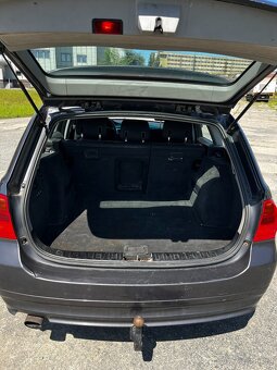 BMW E91 320D D 390L - 12