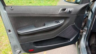 Škoda Fabia 1.4i 16V Kombi 59kW,11/2006,SERV.KNIHA,KLIMA - 12