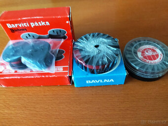 Nitě do šicího stroje, výšivka na kanavě, barvící páska do p - 12