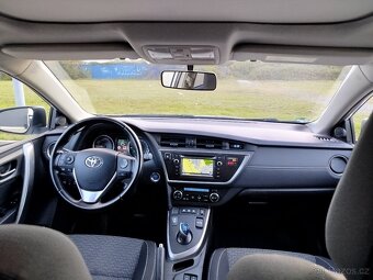 Toyota Auris 1.8 Hybrid Kombi Sports Webasto Panorama Hezká - 12