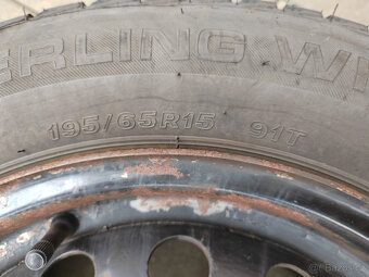 195/65/15 zimni kola Toyota - 12
