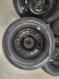 Originál 15" VW Škoda 5x100 zimní pneu 7-8mm - 12