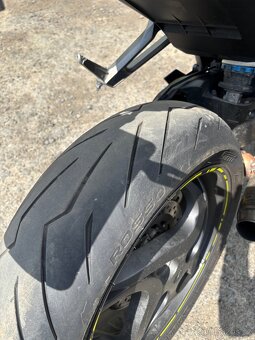Honda cb 1000 r - 12