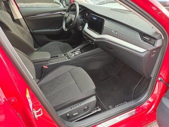 Škoda Octavia 4 iV Combi Style 1.4TSI - záruka Autodraftu - 12