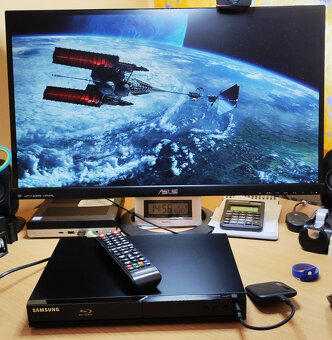 Blu-ray, DVD přehrávač SAMSUNG BD-J4500R - Zánovní - 12