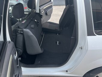 DACIA LOGAN MCV 1,6i 16V 77KW KLIMA 1.MAJ.TAŽNÉ,10/2012 - 12