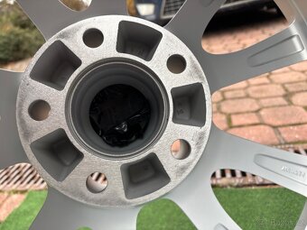 BBS sv003 r22 5x120 dvourozměr - 12