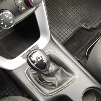Kia Ceed 1,6 CRDi - 12
