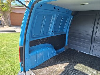Volkswagen Caddy - 12