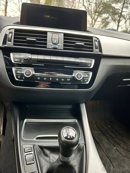 BMW M240i - 12