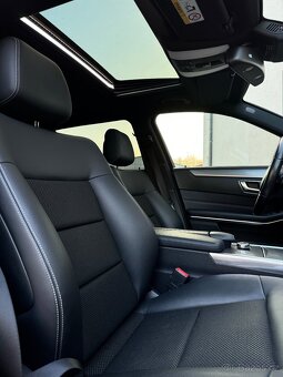 Mercedes-Benz E350 Bluetec 4Matic - 12