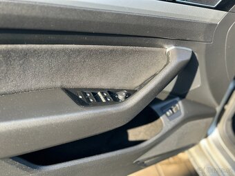 Passat 2.0 TDi 110 kW rozvody ve 216.tis km - 12