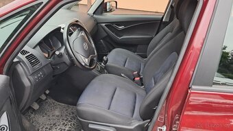 Hyundai ix20, 1.4i / najeto 25 000 KM 1.MAJITEL - 12
