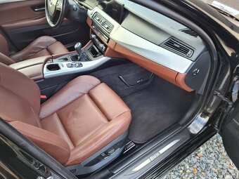BMW 520D 135KW F11 PO ROZVODECH A SPOJCE | KINO OBRAZOVKA - 12