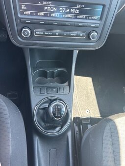 Škoda Fabia Combi 2010 - 12