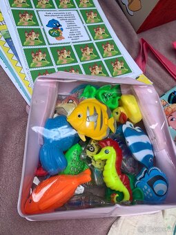 Vytříděné hračky - 12