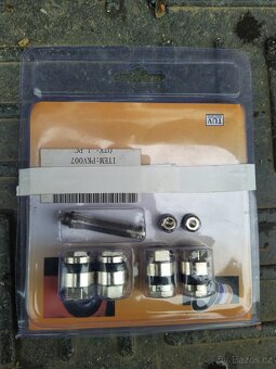ALU kola 5x114,3 R20 Chrysler,Dodge - 12