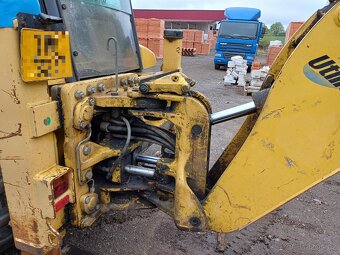 KOMATSU WB 93 R-2 traktorbagr 4x4 - 12