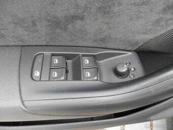 Audi Q3 2.0TDi Quattro, Navi, Tažné, Bezklíčové - 12