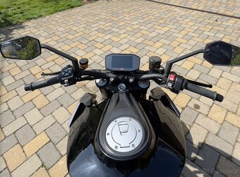 SC Project KTM 1290 Super Duke r - 12