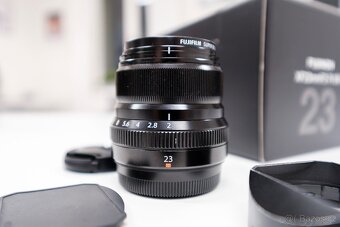 FUJINON XF23mm f/2 R WR + PRF-46 Filter + SquareHood - 12