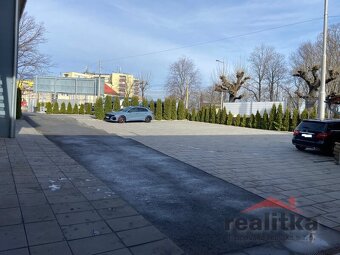 Prodej průmyslového areálu s halou a rodinným domem, Krnovsk - 12