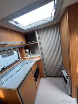 Knaus sport - Mover, markýza s boky - 12