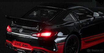 1:18 Mercedes Benz AMG GTR Model Light and Sound - 12