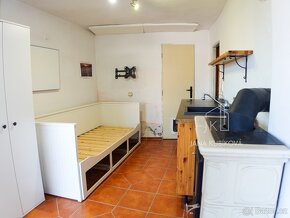 Přetvořte si tento dům k obrazu svému - RD Kyjov - 12