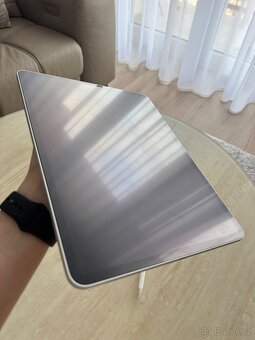 Apple iPad Pro 12,9 4. generace Wi-Fi 128 GB stříbrný - 12