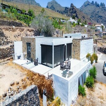 Nádherná vila na prodej v Adeje, Tenerife. 5 ložnic, 4 koupe - 12